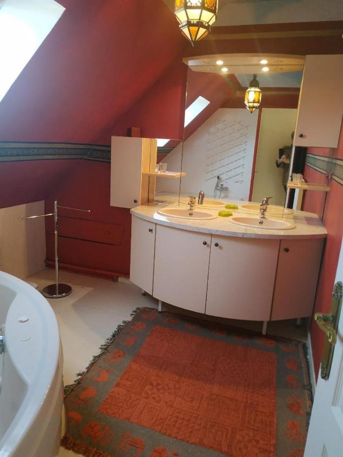 Bed and Breakfast Chez Marlyse Блуа Экстерьер фото