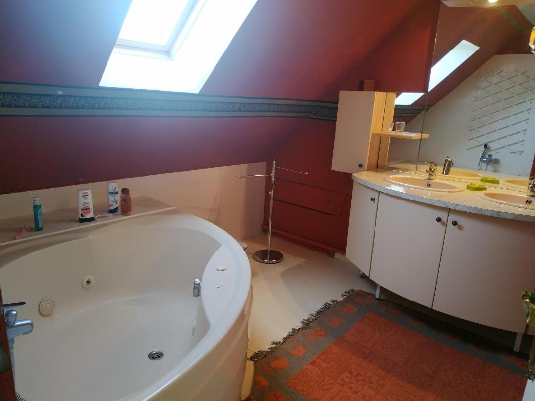 Bed and Breakfast Chez Marlyse Блуа Экстерьер фото